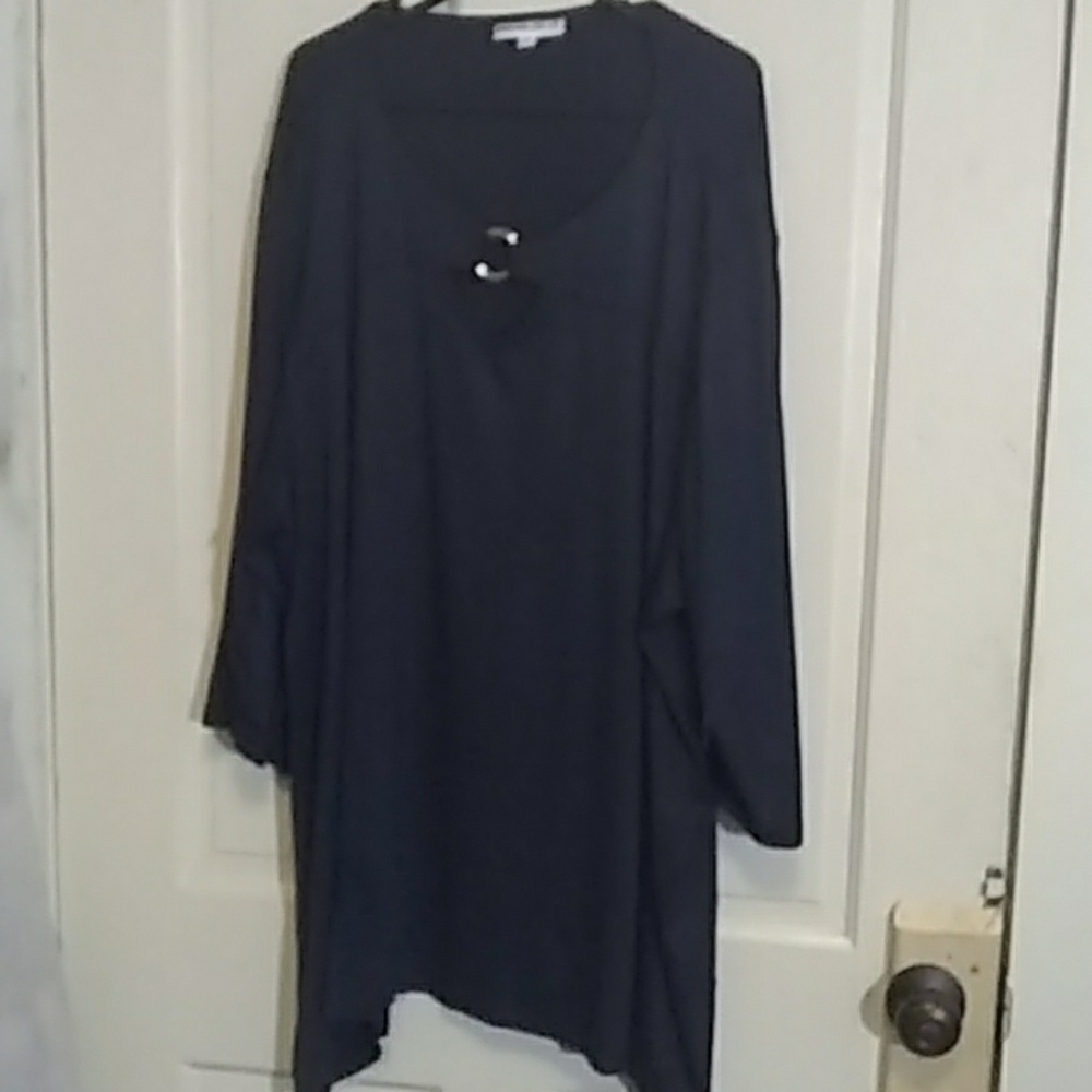 Nwt navy blue size 5x sexy neck line 3/4 sleeve
